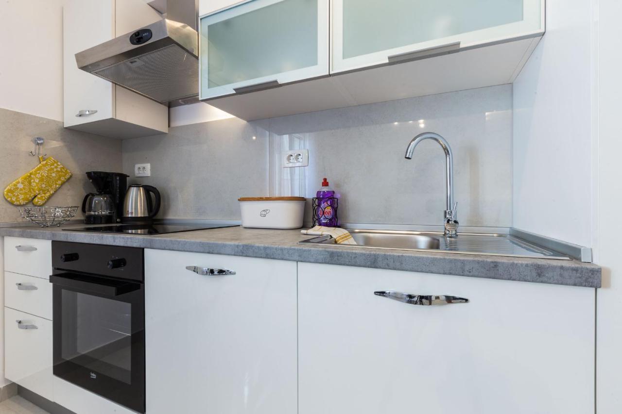 Petra Modern Apartment With Free Parking And Bbq Zadar Luaran gambar