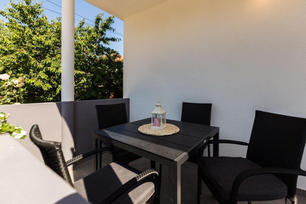 Petra Modern Apartment With Free Parking And Bbq Zadar Luaran gambar