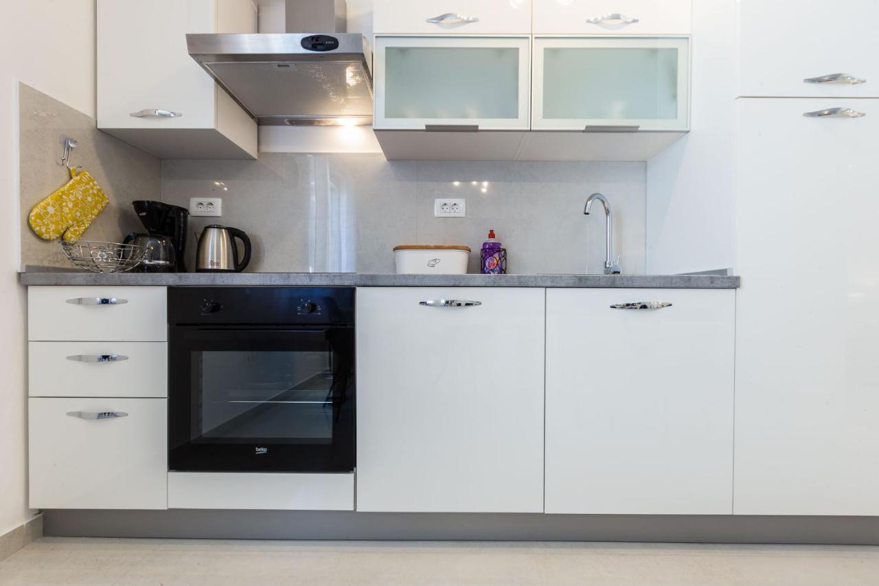 Petra Modern Apartment With Free Parking And Bbq Zadar Luaran gambar