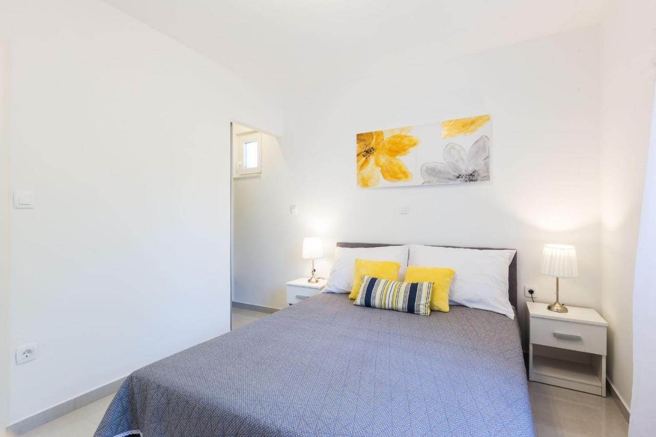 Petra Modern Apartment With Free Parking And Bbq Zadar Luaran gambar