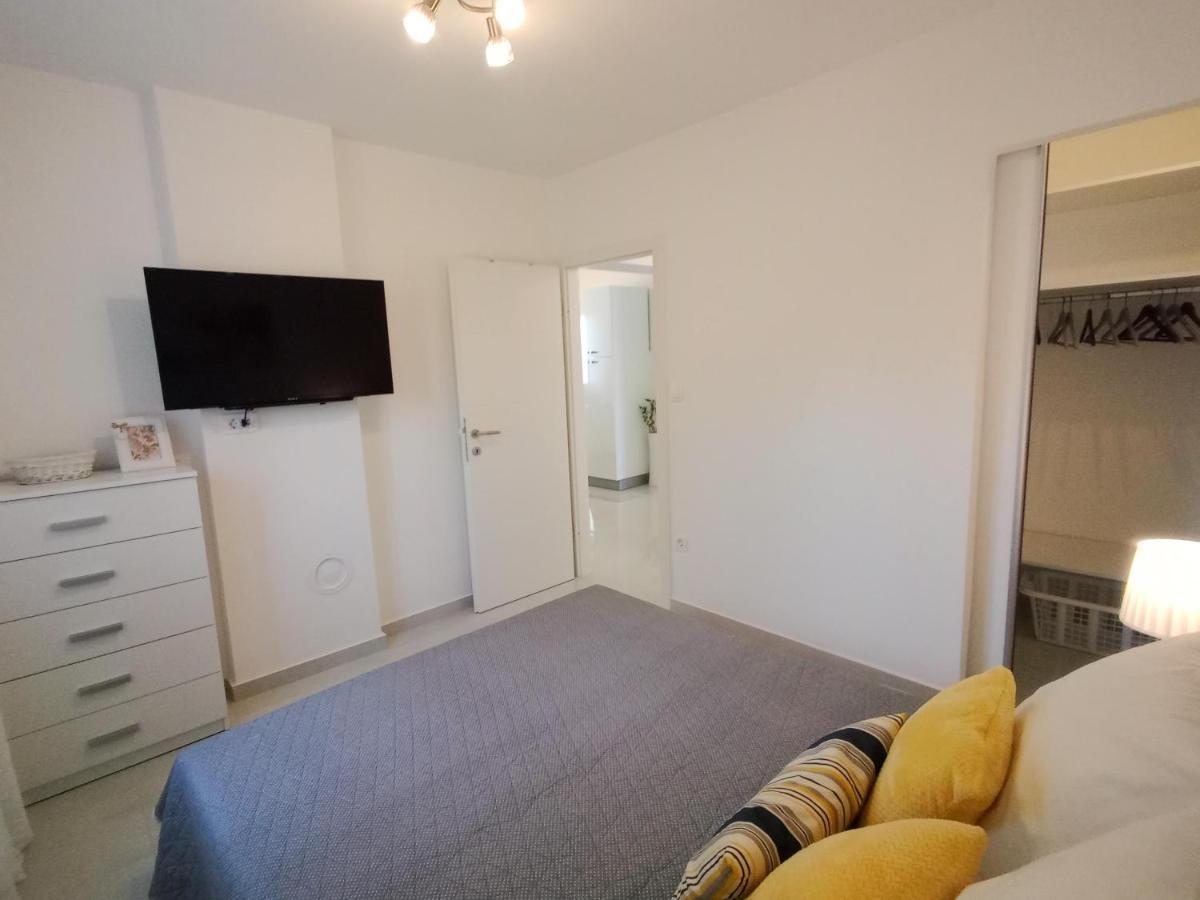 Petra Modern Apartment With Free Parking And Bbq Zadar Luaran gambar